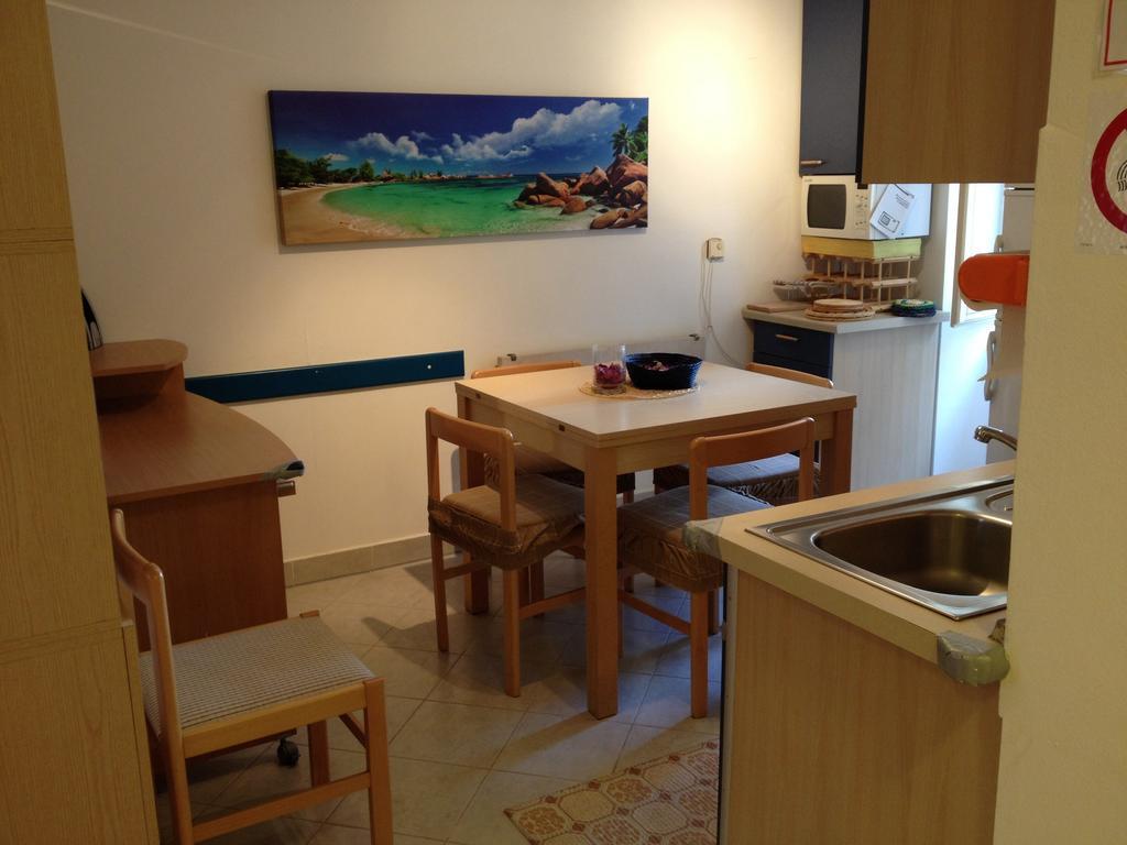 Apartamento Ca'del Sole Rovinj Habitación foto